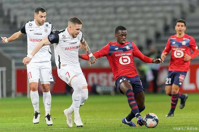 宫鲁鸣：不是体测出问题了 是运动员出问题了