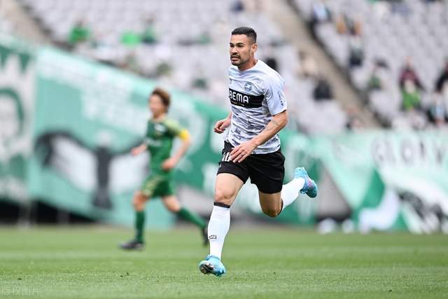 杜锋:在五棵松比赛很困难 希望所有球员都健康